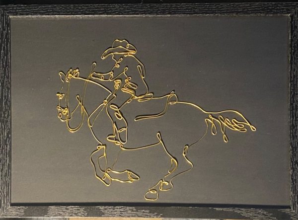 Gardian de Camargue au galop en fil d’aluminium – création artisanale ALU'SYL